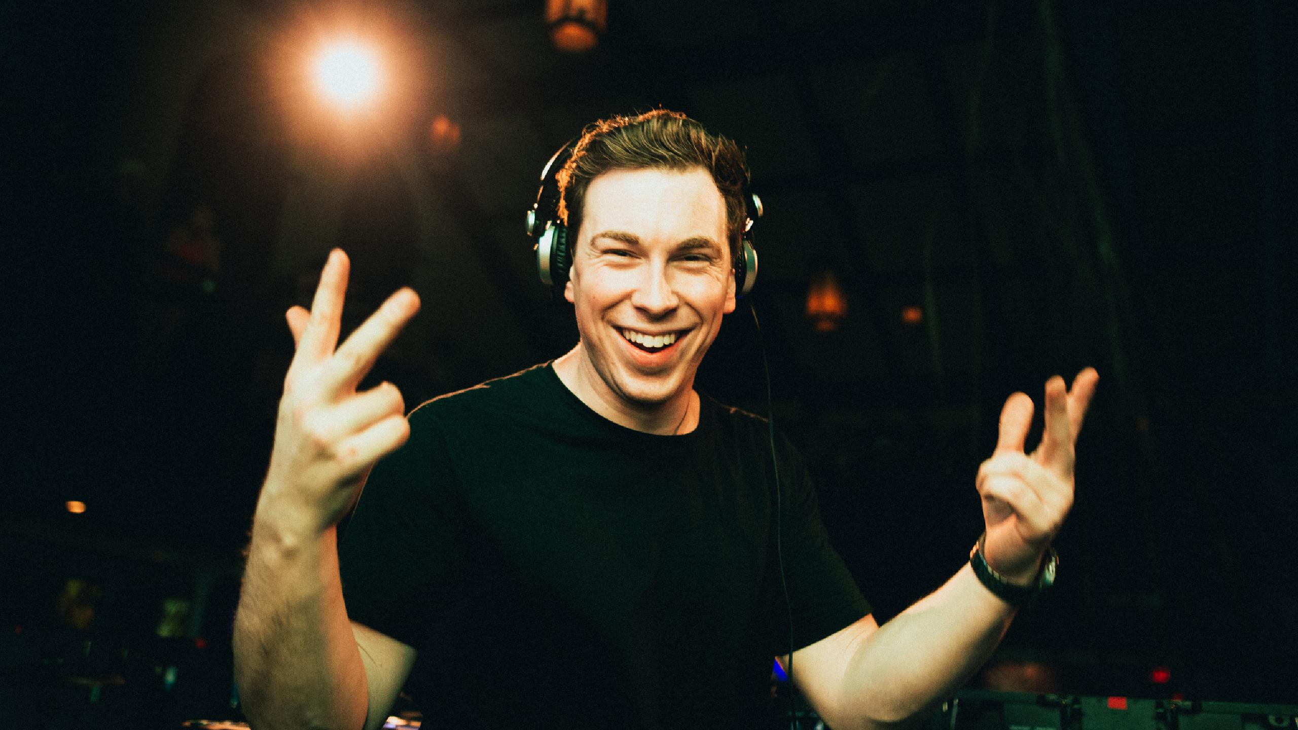 Hardwell, Azteck & Alex Hepburn Deliver an Infectious Anthem with "Anybody Out There"