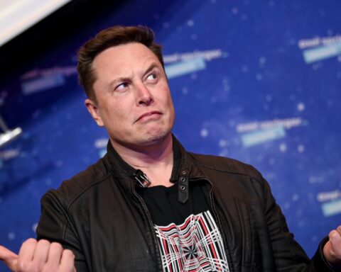 Elon Musk limits number of posts users can read on Twitter – Socialite Life