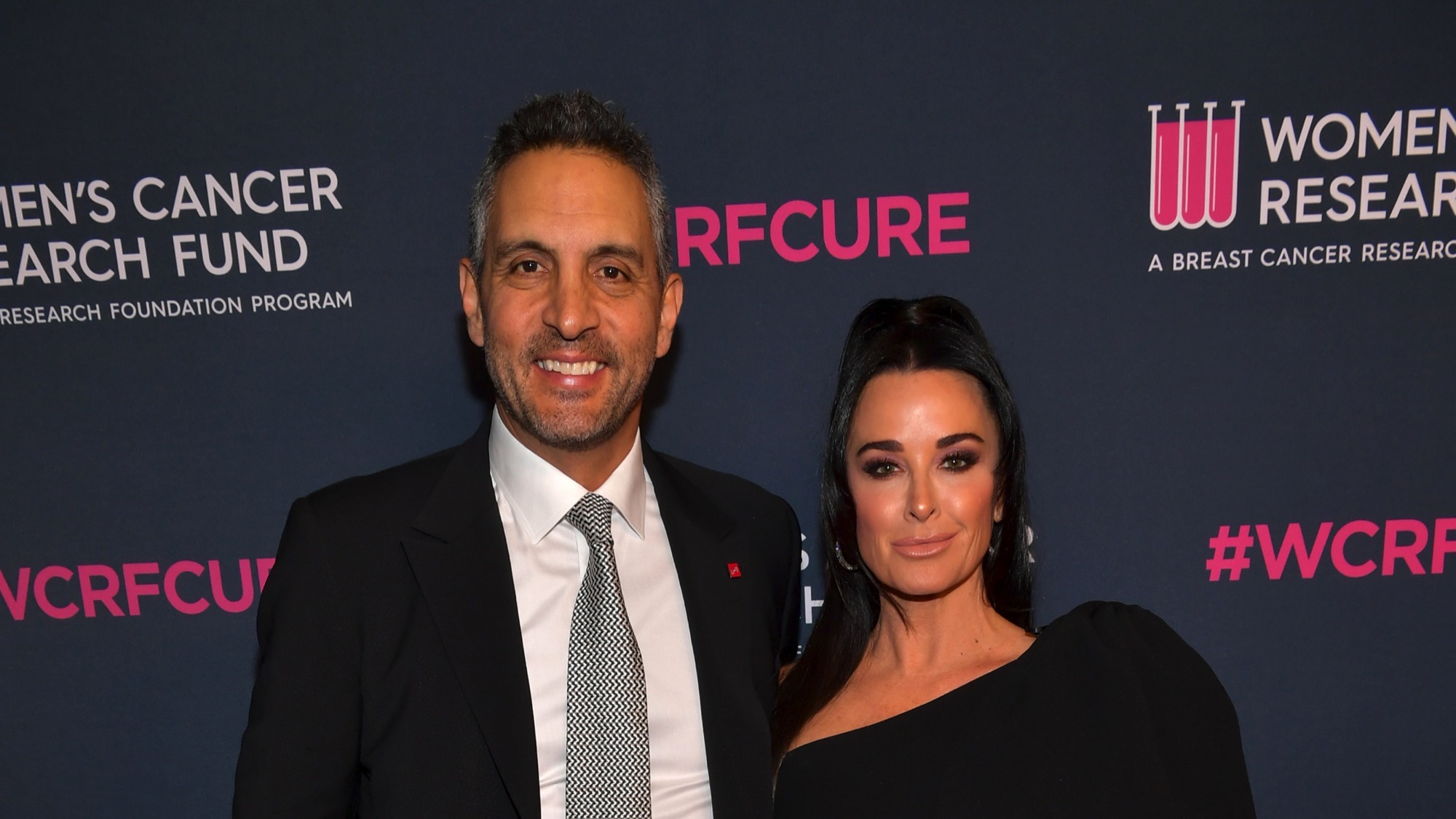 RHOBH’s Kyle Richards, Mauricio Umansky deny split reports – Socialite Life