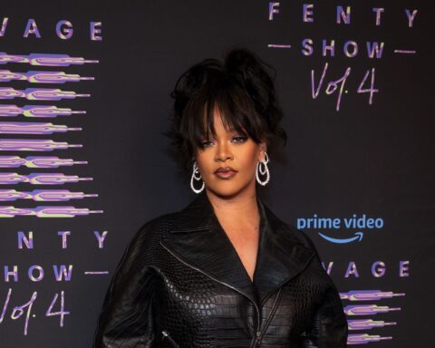 Rihanna steps down as Savage x Fenty CEO – Socialite Life
