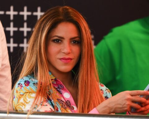 Shakira under investigation in second tax fraud case – Socialite Life