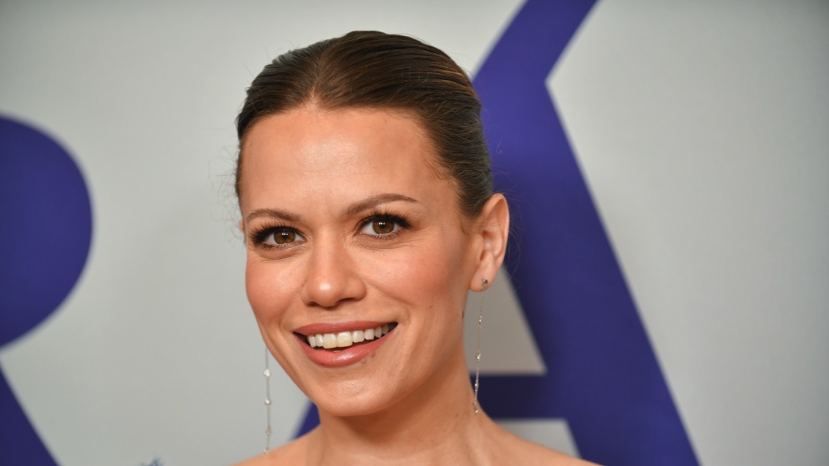 Bethany Joy Lenz says One Tree Hill cast tried to ‘rescue’ her from cult, saved her life – Socialite Life