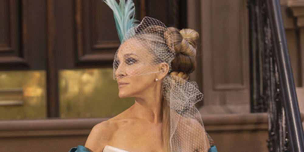 Carrie Bradshaw’s Iconic Bird of Paradise Wedding Headpiece to Be Sold