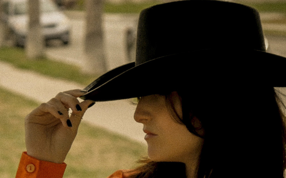 Cate Carter Reminds us to Never Doubt a Woman’s Intuition in "Women Always Know"