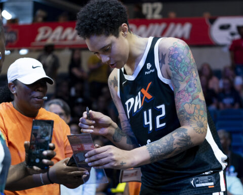 Griner returns for Mercury after 3-game break to focus on her mental health 