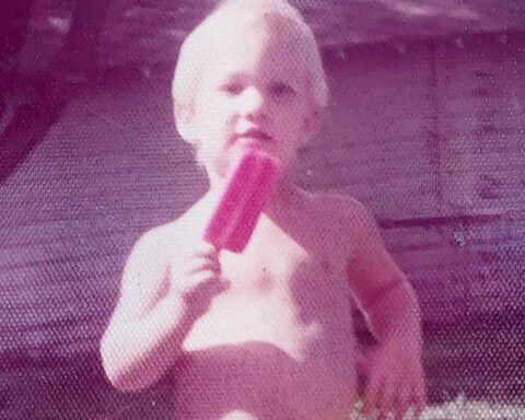 Guess Who This Cool Kid With A Popsicle Turned Into!