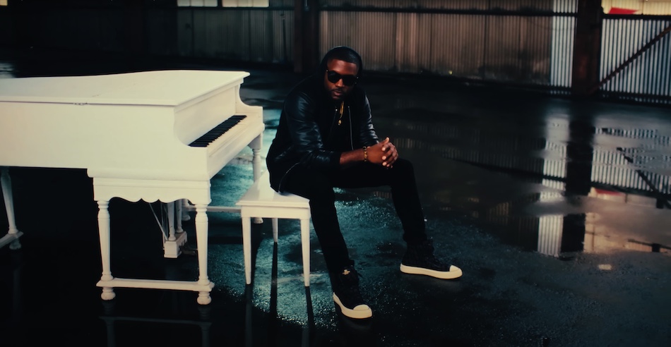 Hip Hop Artist Rapper Vi City Shares Debut Solo Album "Hotels and Heartbreaks"