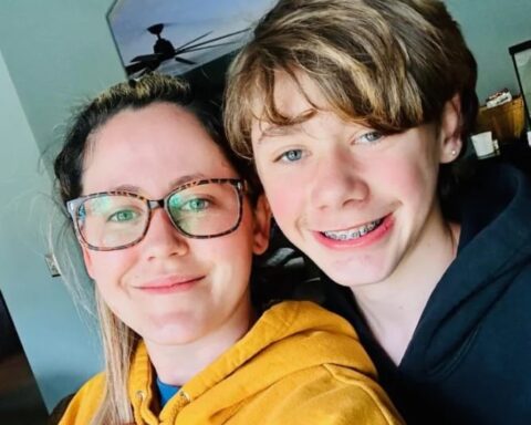 Jenelle Evans Loses Son AGAIN, Calls Police to Track Teenager Down