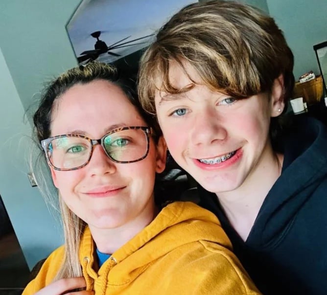 Jenelle Evans Loses Son AGAIN, Calls Police to Track Teenager Down