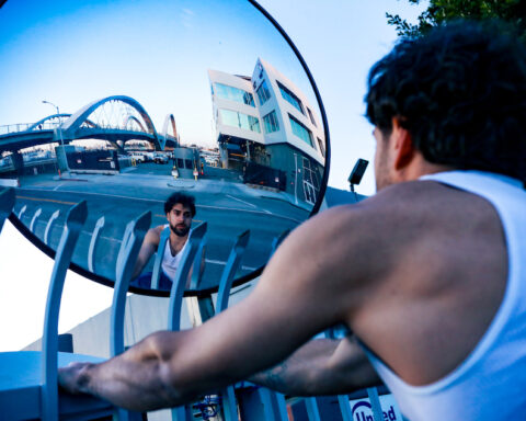 Kanwal Shares his Seductive Funk Single "Tuggin’ Me Back"
