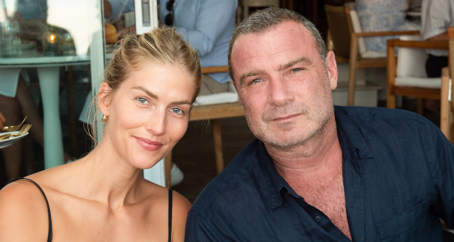 Liev Schreiber's Pregnant Partner Taylor Neisen Shows Off Bare Baby Bump in Sweet Photo!