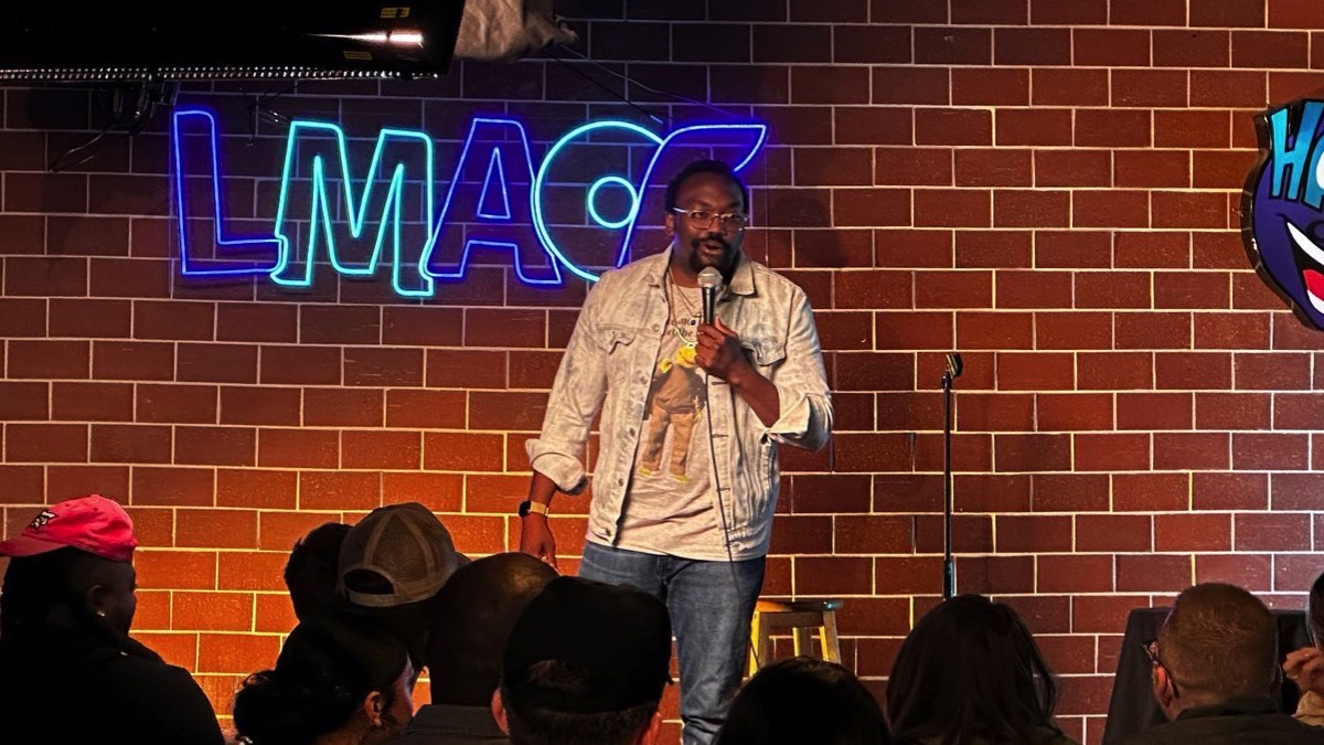 Martin Morrow Brings the Laughs to OFTV – Socialite Life