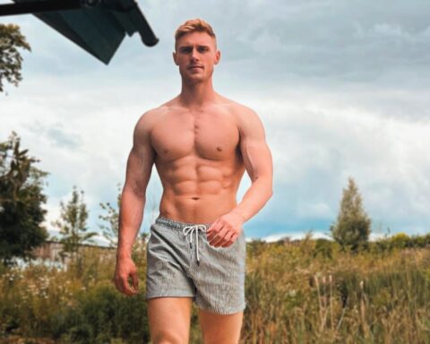 Max Parker, Manu Rios, Noah Centineo, Derek Chadwick, and more Insta Snaps