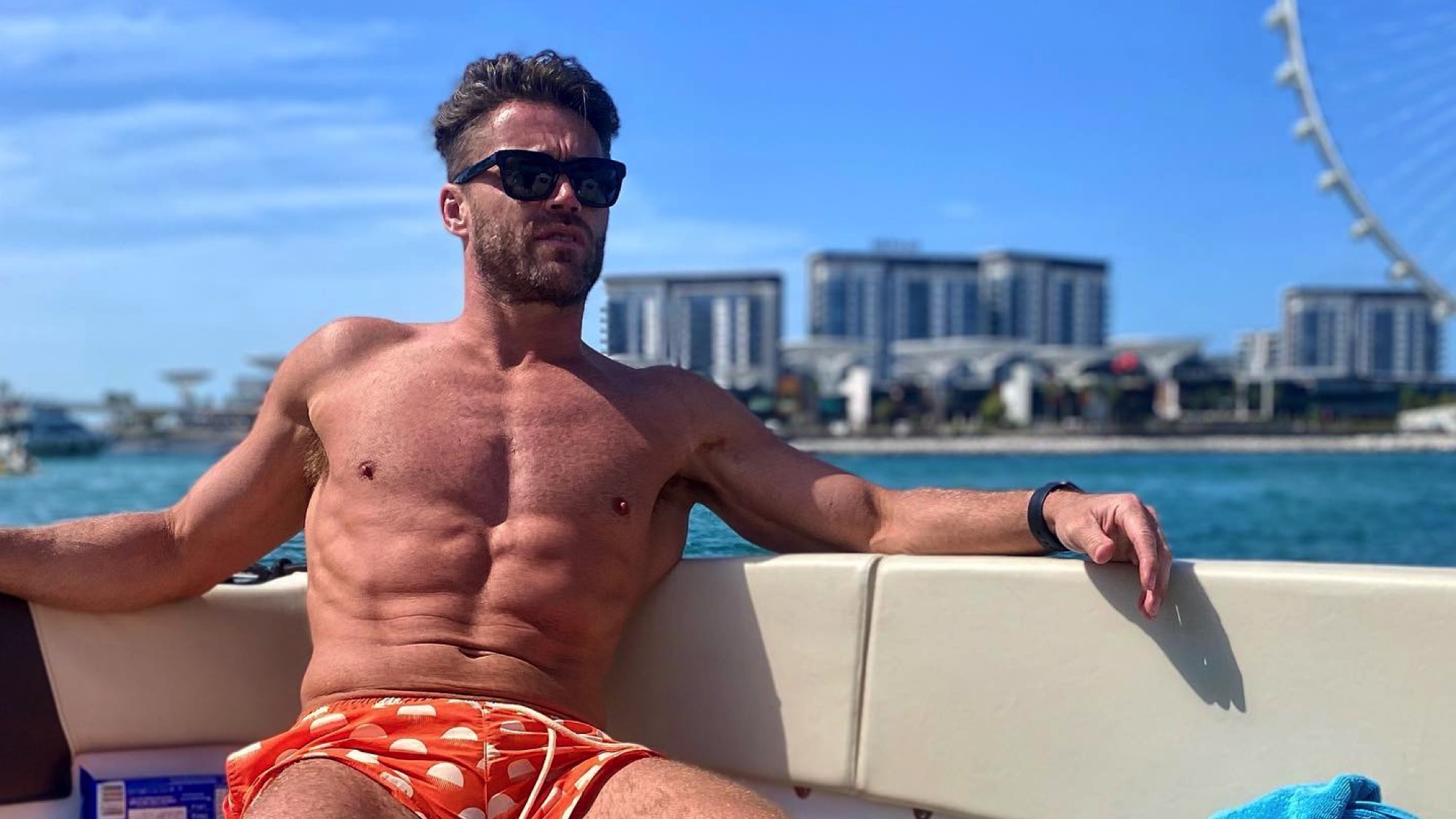 Meet Instagram hottie Ashley Gibson