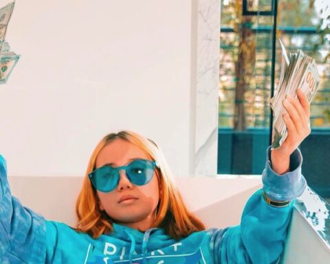 Mystery surrounds ‘death’ of 14-year-old Canadian influencer – Socialite Life