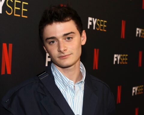 Noah Schnapp thinks he’d still be closeted if his Stranger Things character hadn’t come out – Socialite Life