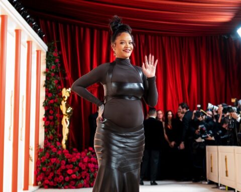 Rihanna has ‘secretly’ given birth to a second baby boy – Socialite Life