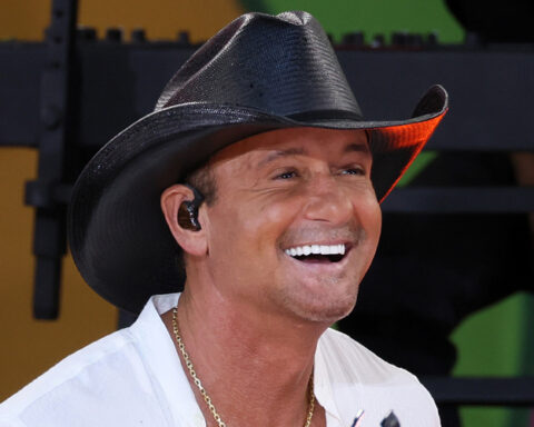 Tim McGraw Gushes Over His 3 Daughters During 'GMA' Performance