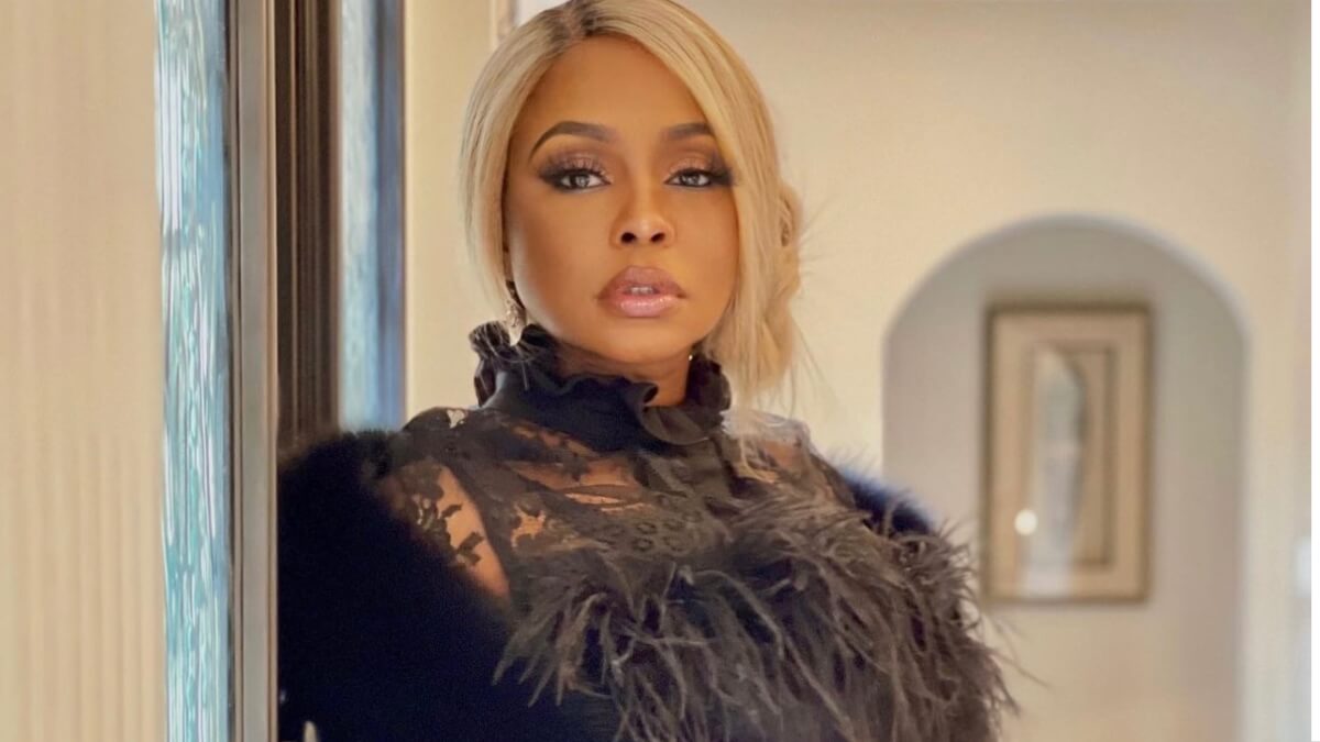 ‘She Doesn’t Look Like Herself’: Fans Say Phaedra Parks ‘Looks Unrecognizable’ In Cheeky New Photos