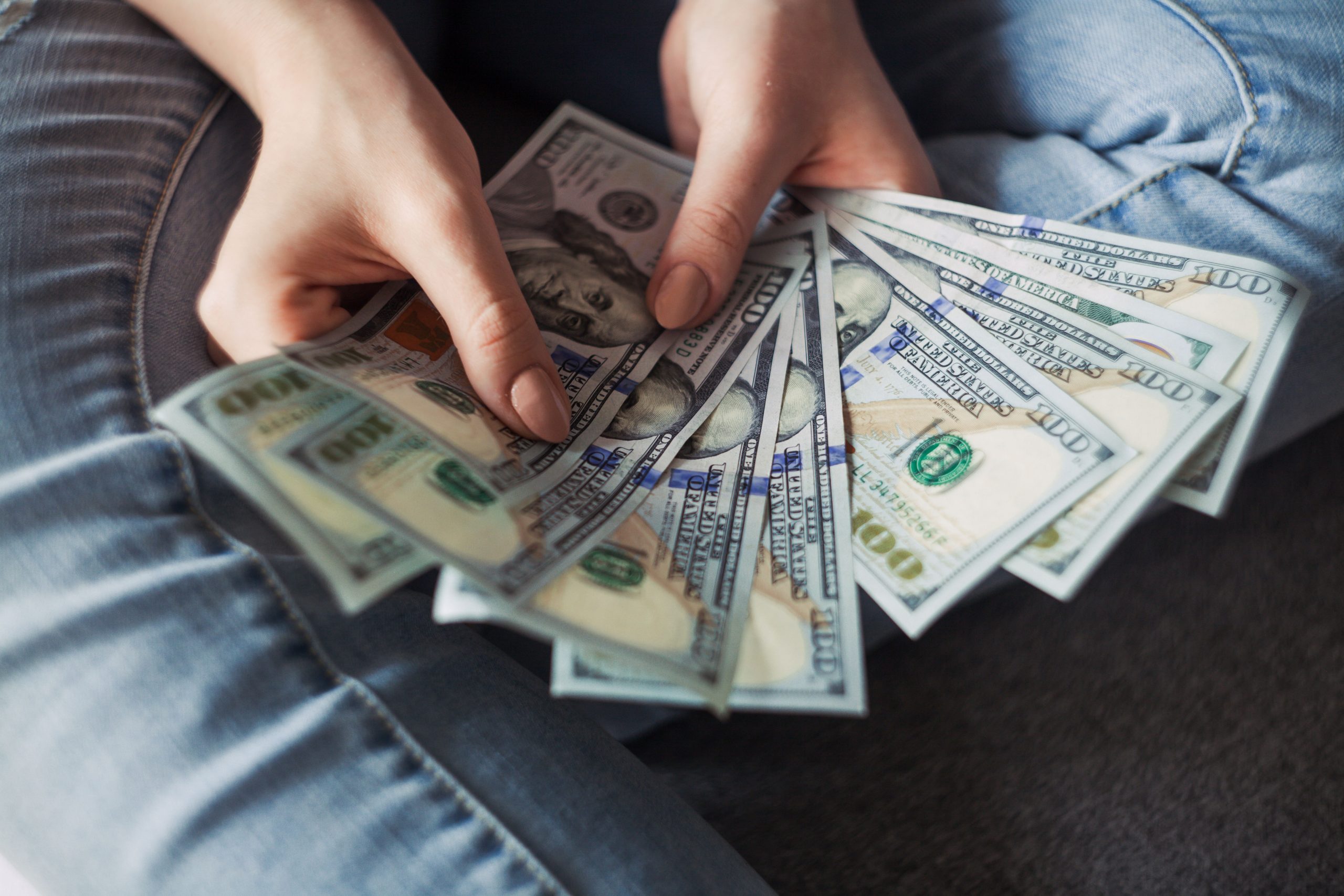 4 Celebrities' Money Struggles: Navigating Fame's Challenges