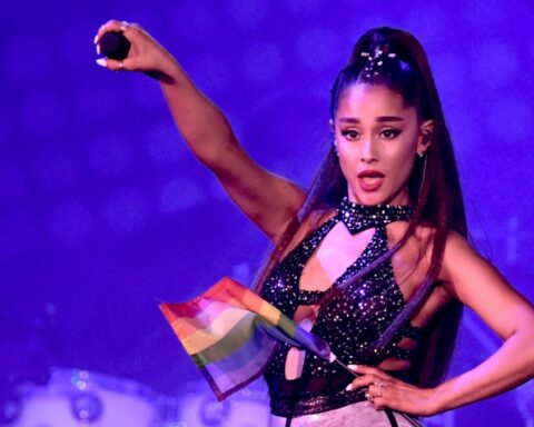 Ariana Grande is leaving manager Scooter Braun and HYBE company – Socialite Life