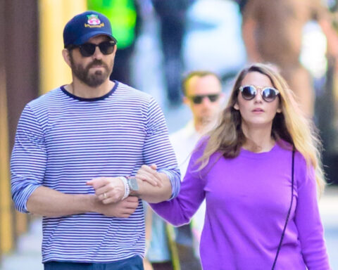 Blake Lively & Ryan Reynolds Spotted On a Wednesday Morning Walk in NYC!
