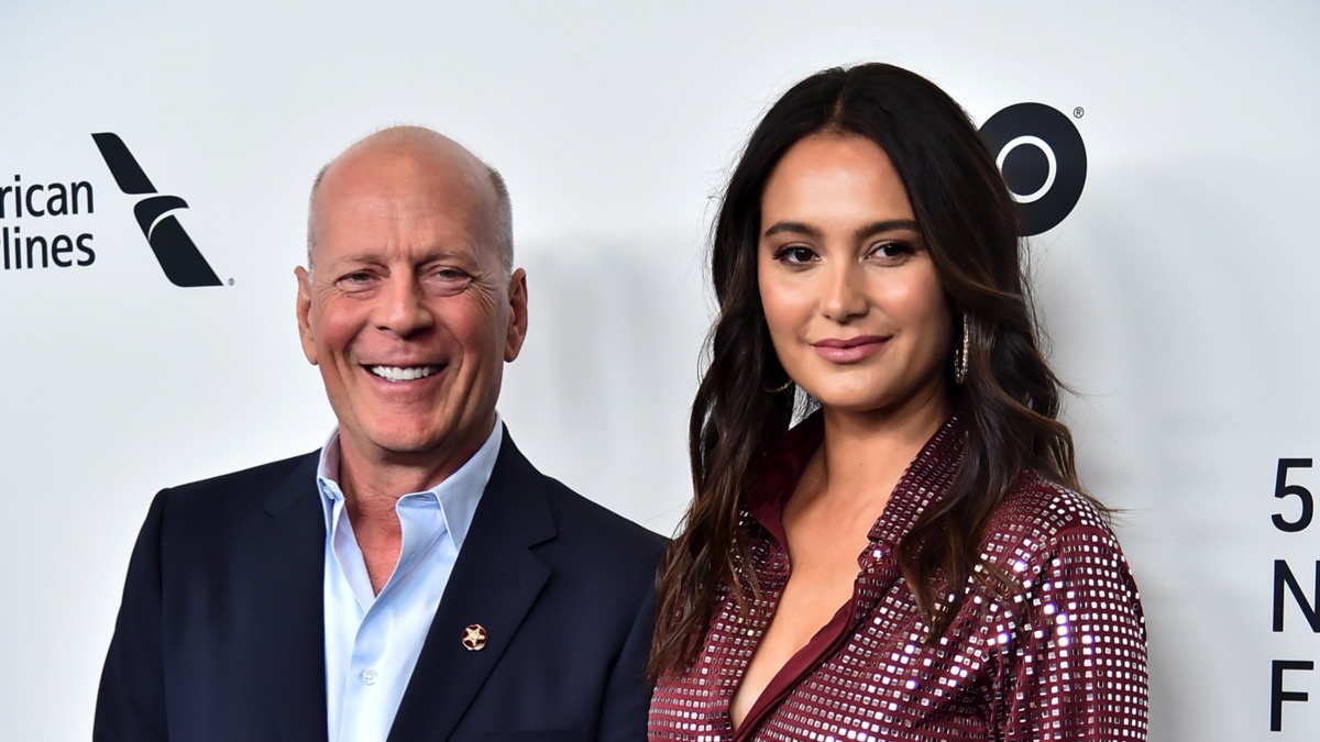 Bruce Willis’ wife, Emma Heming, says it’s ‘hard to know’ if he’s aware of condition – Socialite Life
