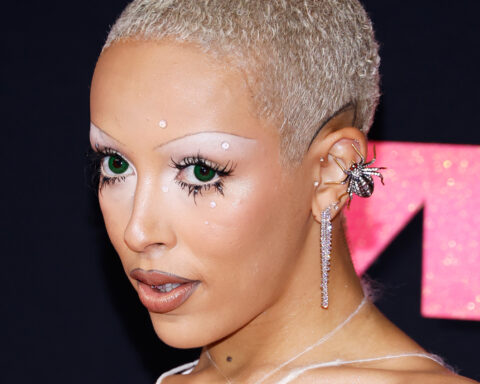 Doja Cat Releases 'Scarlet' Album, Defends Artwork & Explains Meaning of Spider Image