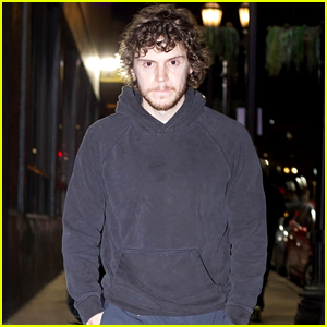 Evan Peters Spends a Night Out in Hollywood With Jeff Ward!