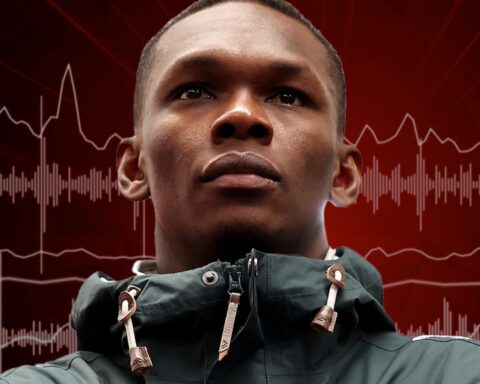 Israel Adesanya Says He'll Break Strickland's Jaw If He Talks During Fight