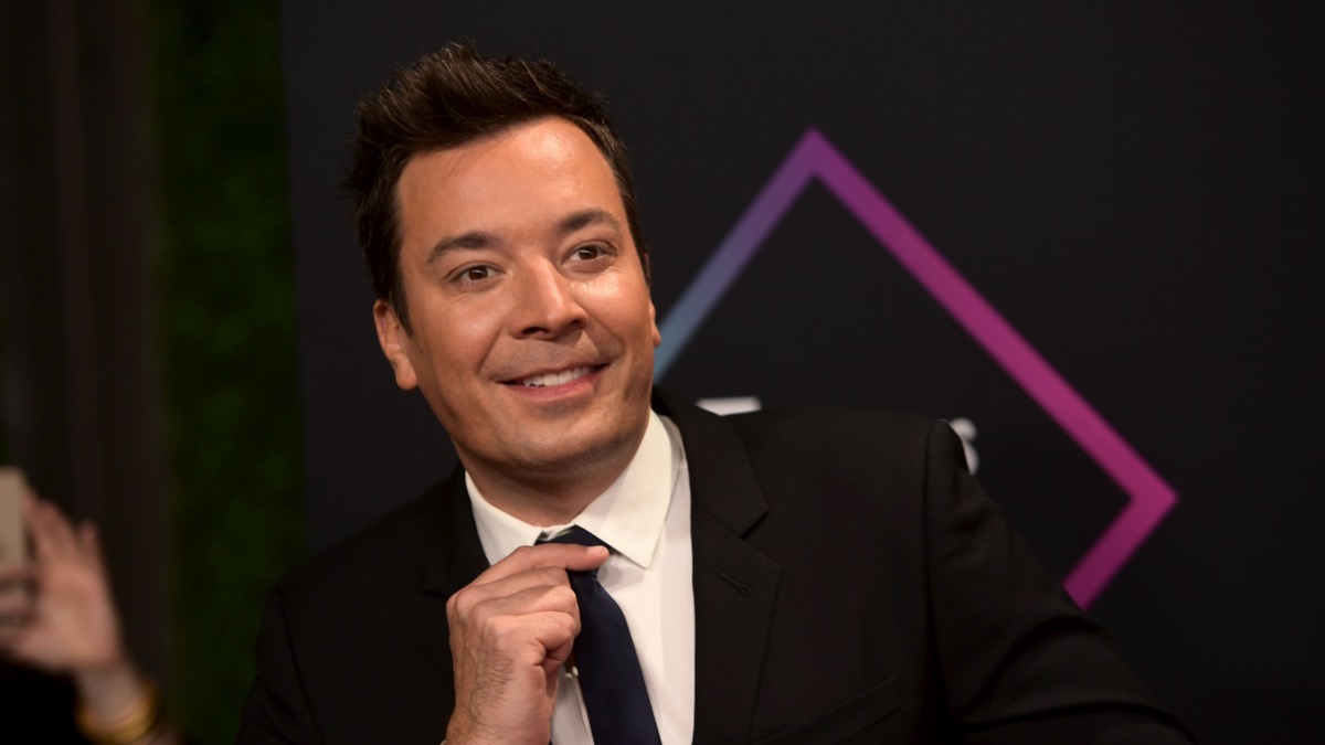 Jimmy Fallon apologizes to Tonight Show staff after being accused of mistreating them, creating ‘nightmare’ work environment – Socialite Life