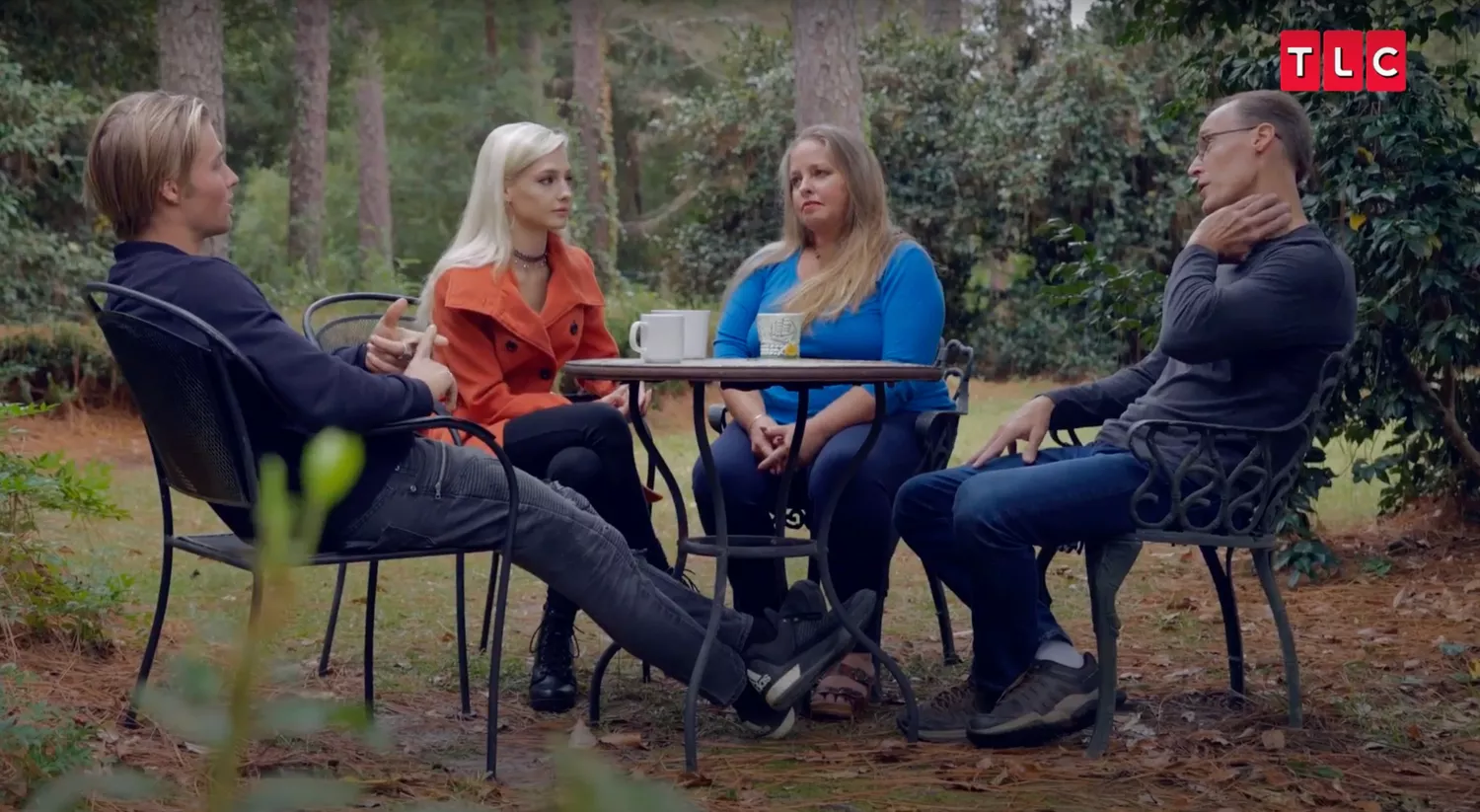 Moriah Plath TRASHES Olivia on Welcome to Plathville Premiere: What a Liar!!!