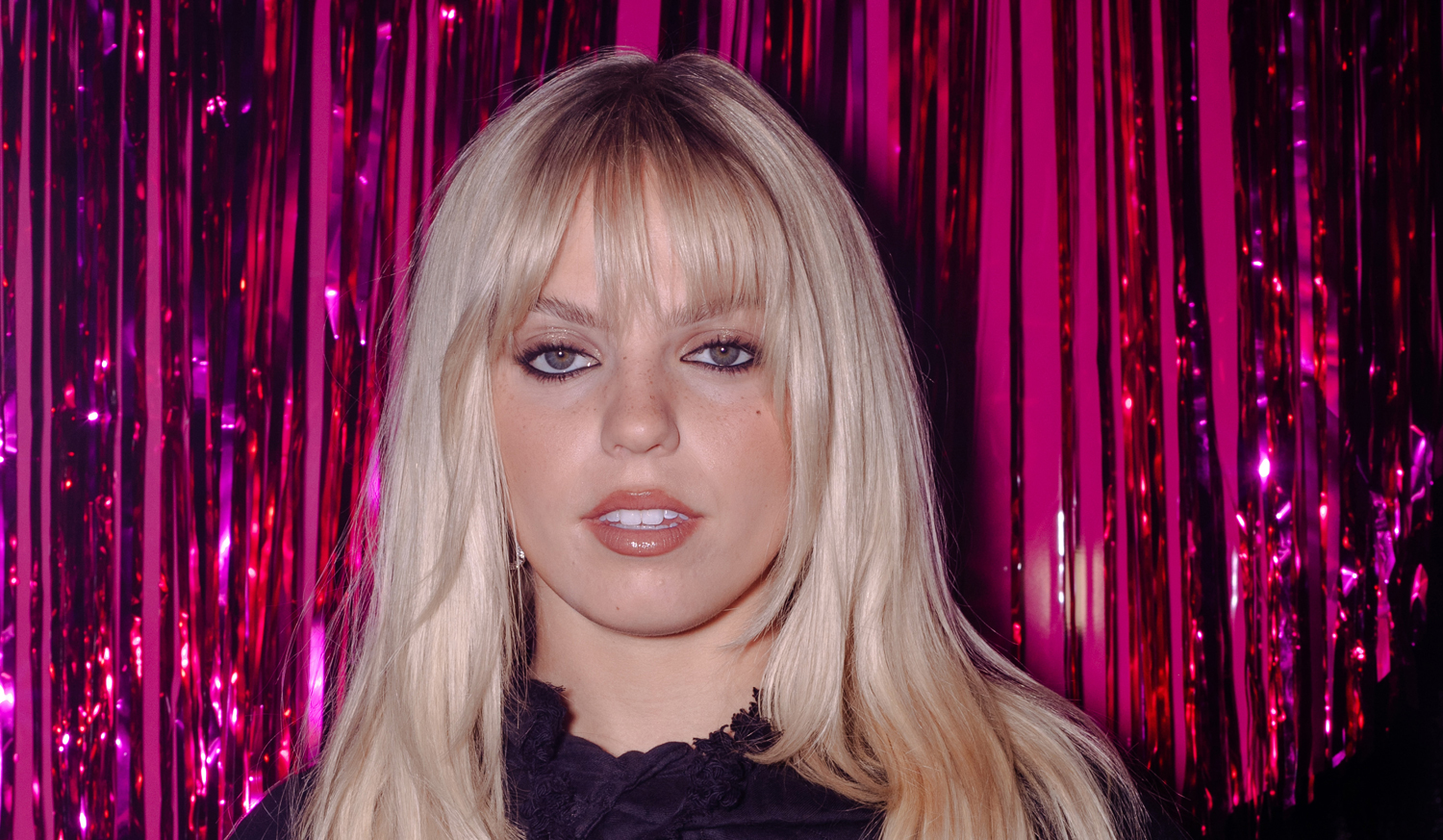 Renee Rapp Setlist for 2023 Snow Hard Feelings Tour Revealed After First Shows