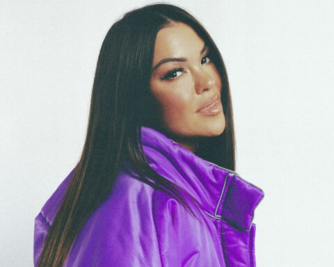 Zeliha Releases TikTok Trending Song ‘like Me’ 