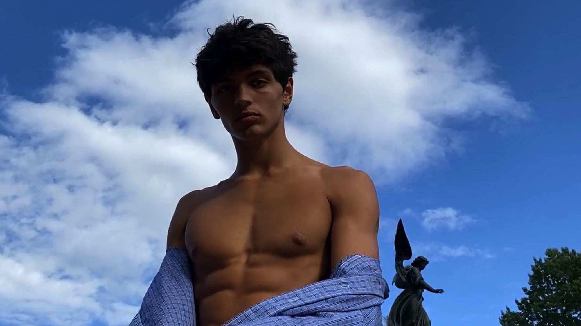 Christopher Araya-Colvin: Male Model Spotlight