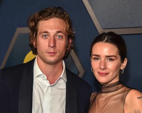 Jeremy Allen White will undergo near-daily alcohol testing in joint custody deal – Socialite Life