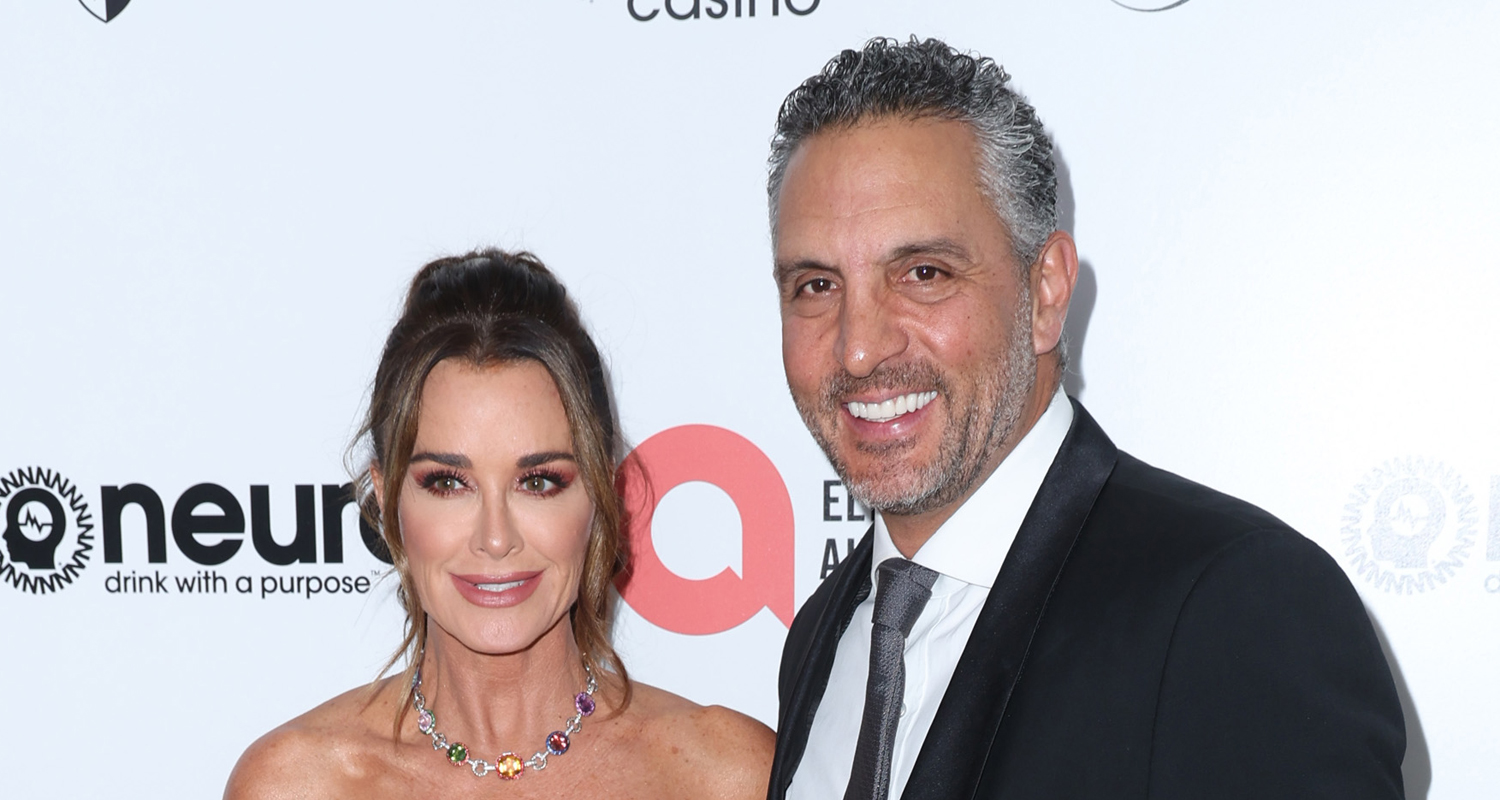 Mauricio Umansky Says He & Kyle Richards Are 'Fighting' for Their Marriage After 'Real Housewives' Trailer Drops