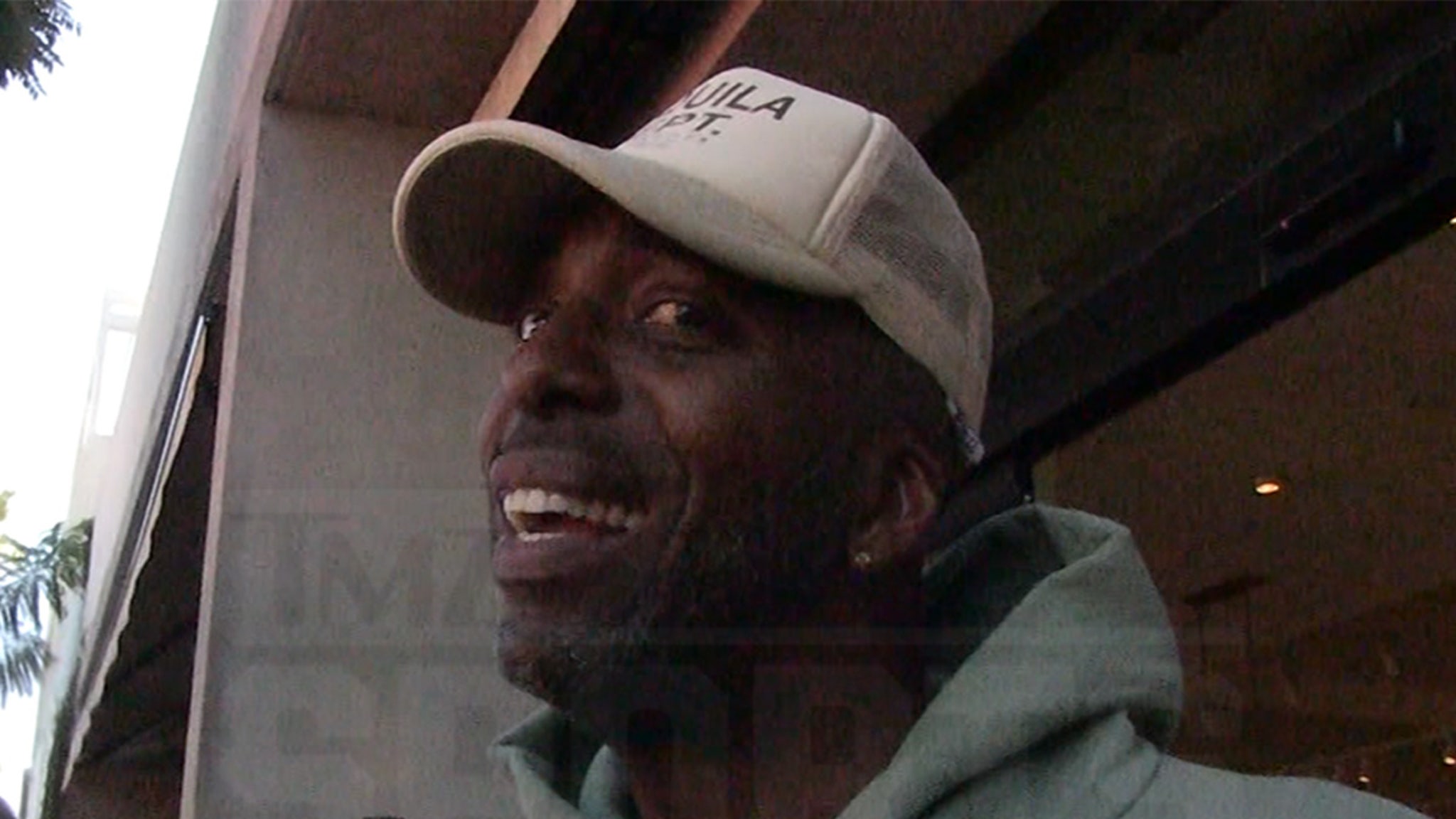 Taylor Swift Relationship Will Help Travis Kelce Focus, Play Better, John Salley Says